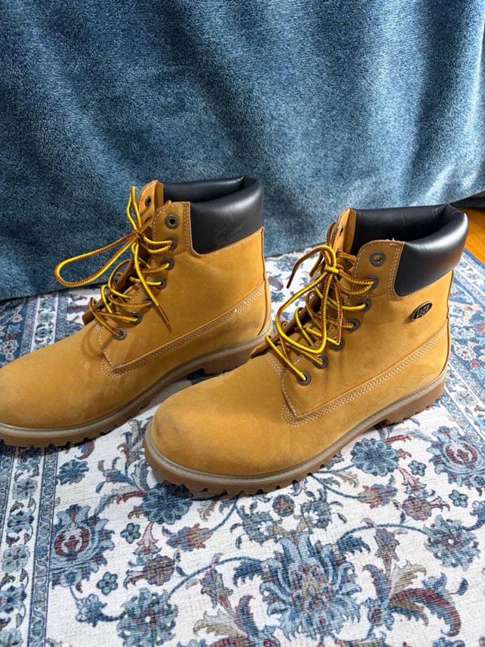 Size 11 men’s) Lugz Men's Wheat Lace-Up Work Boots with Yellow Trim - Picture 3 of 7